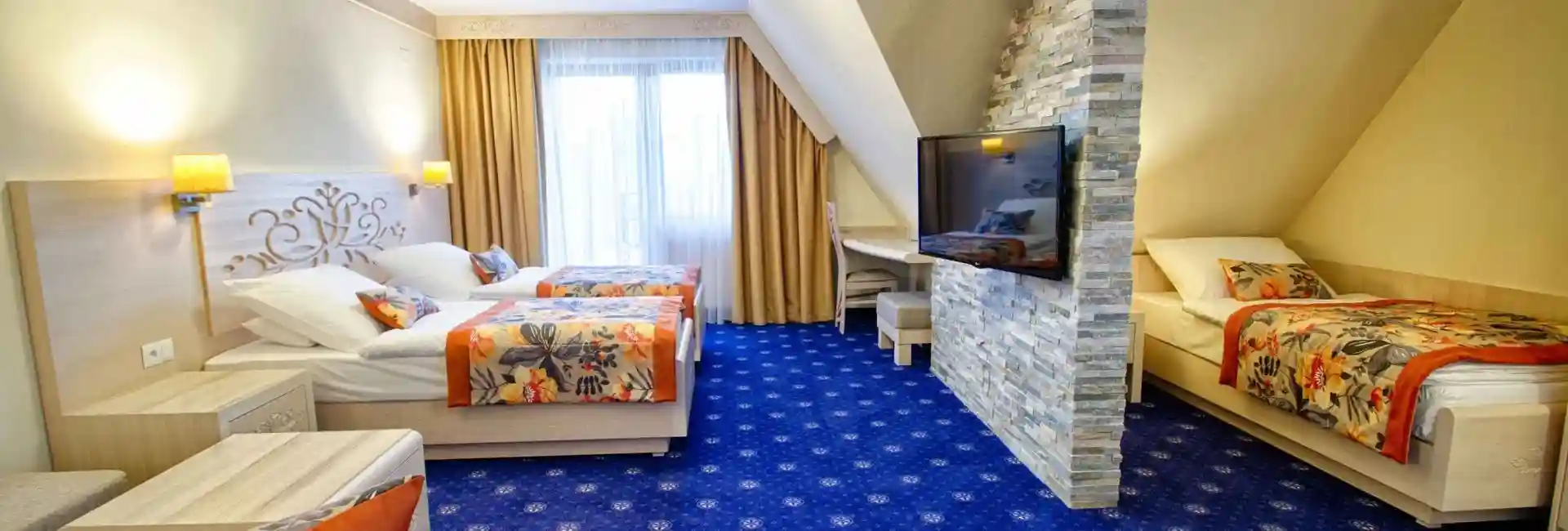 Studio trzyosobowe Premium